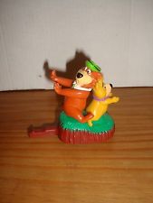 Image for YOGI BEAR AND BOO BOO FIGURINE - BURGER KING HANNA BARBERA TOY 1997