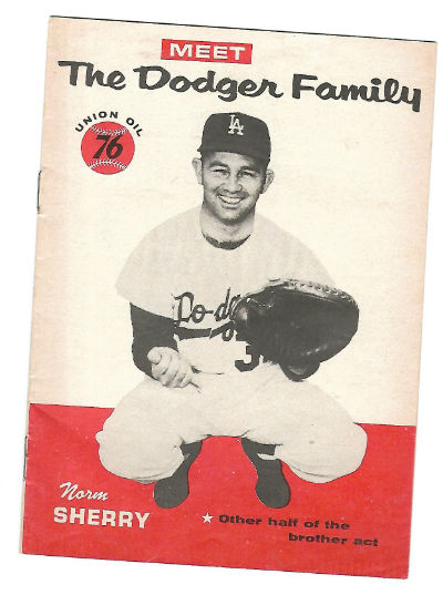 Image for Norm Sherry 1960 Meet The Dodger Family Union Oil 76 Booklet Dodgers