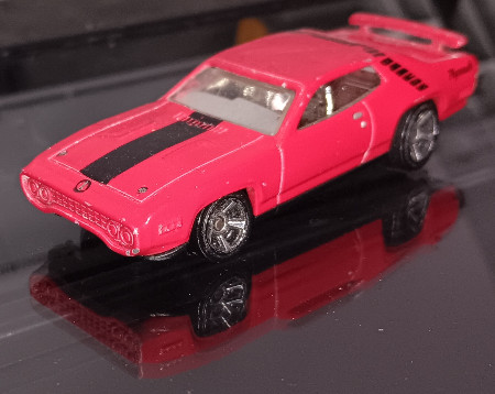HOT WHEELS CHRYSLER GROUP LLC 2011 RED