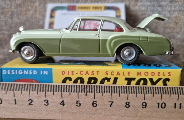 Reissue Corgi 224 Bentley Continental Sports Saloon