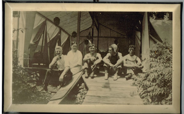 Image for Bevilled tiin photograph with back clip-vintage 5 guys hanging out