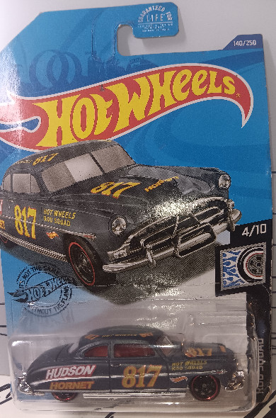 Hot Wheels '52 Hudson Hornet 1:64 Kids Diecast