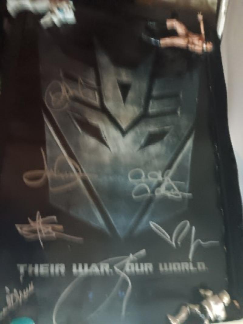 Image for TRANSFORMERS POSTER SIGNED BY EVERYONE,yo!!