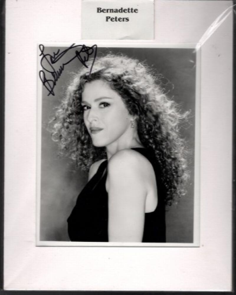 Image for HAND SIGNED PHOTO BERNADETTE PETERS-BROADWAY LEGEND-BEAUTIFUL & SEXY-