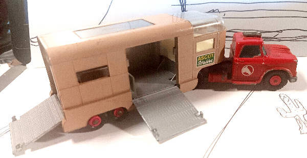 Vintage Matchbox Ascot Stables K-18 King Size Articulated Horse Van