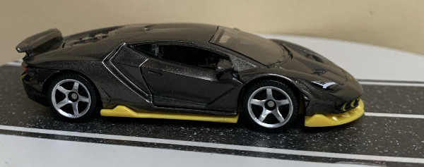 2019 Matchbox Moving Parts Lamborghini Centenario Black/Gray w/Yellow Base