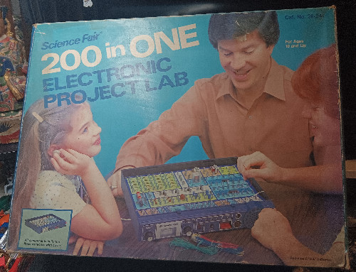 Science Fair 200 In One Electronic Project Lab