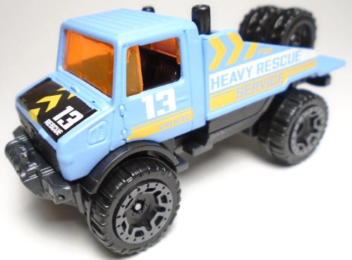 2023 HOT WHEELS HW MERCEDES-BENZ UNIMOG 1300L 13 BLUE 1:64 DIECAST 2 7/8