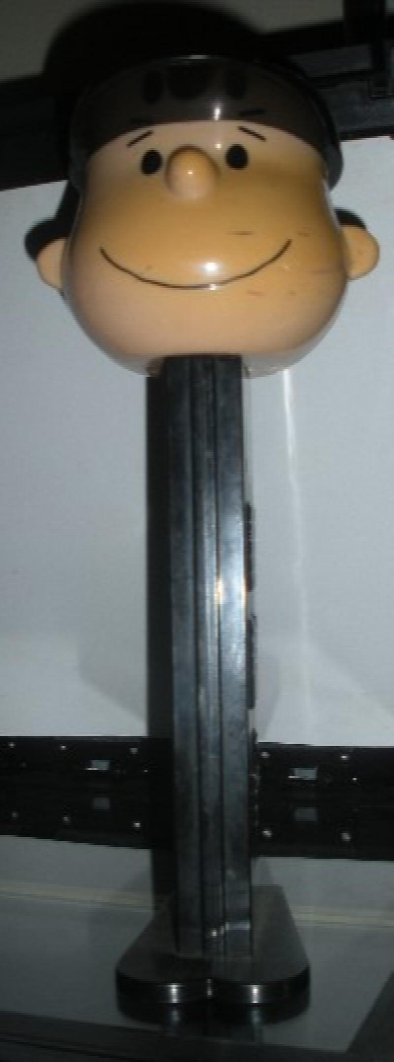 Image for San Francisco Giants Peanuts Charlie Brown MLB Giant 12" Pez Dispenser -MLB LOGO