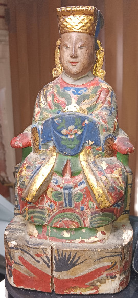 Antique 8