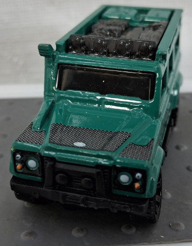 Off road mania running wild. Matchbox Global Series Land Rover Defender 110 Green Die Cast